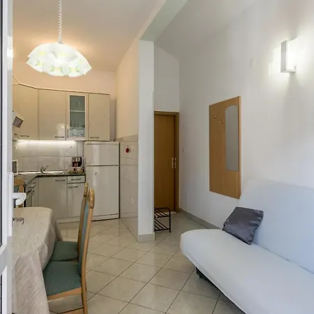 Apartments Jelavic Bol Exterior photo